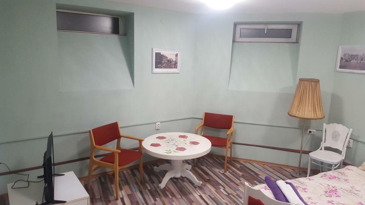 شقة Modern And Old Base صوفيا المظهر الخارجي الصورة